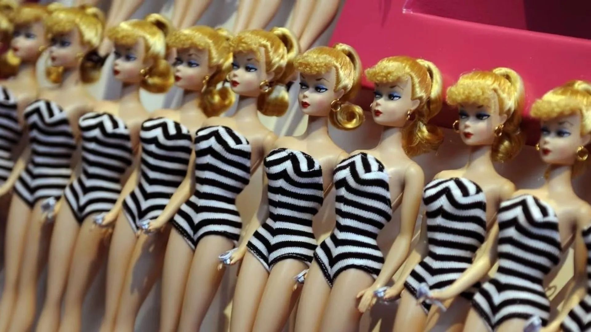 © Mattel