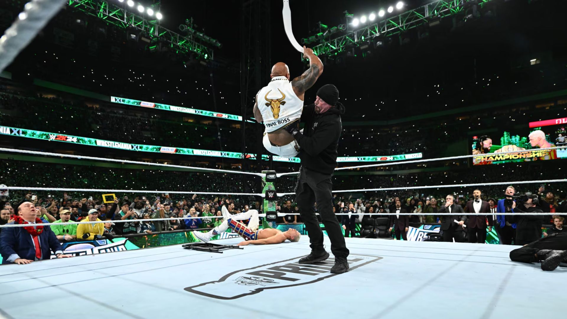 © WWE
